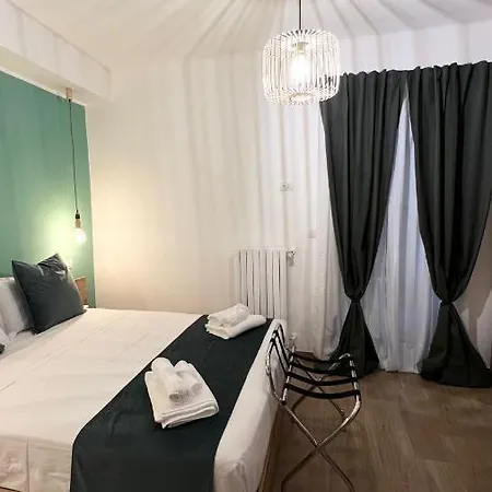 Airam Room's Капурсо